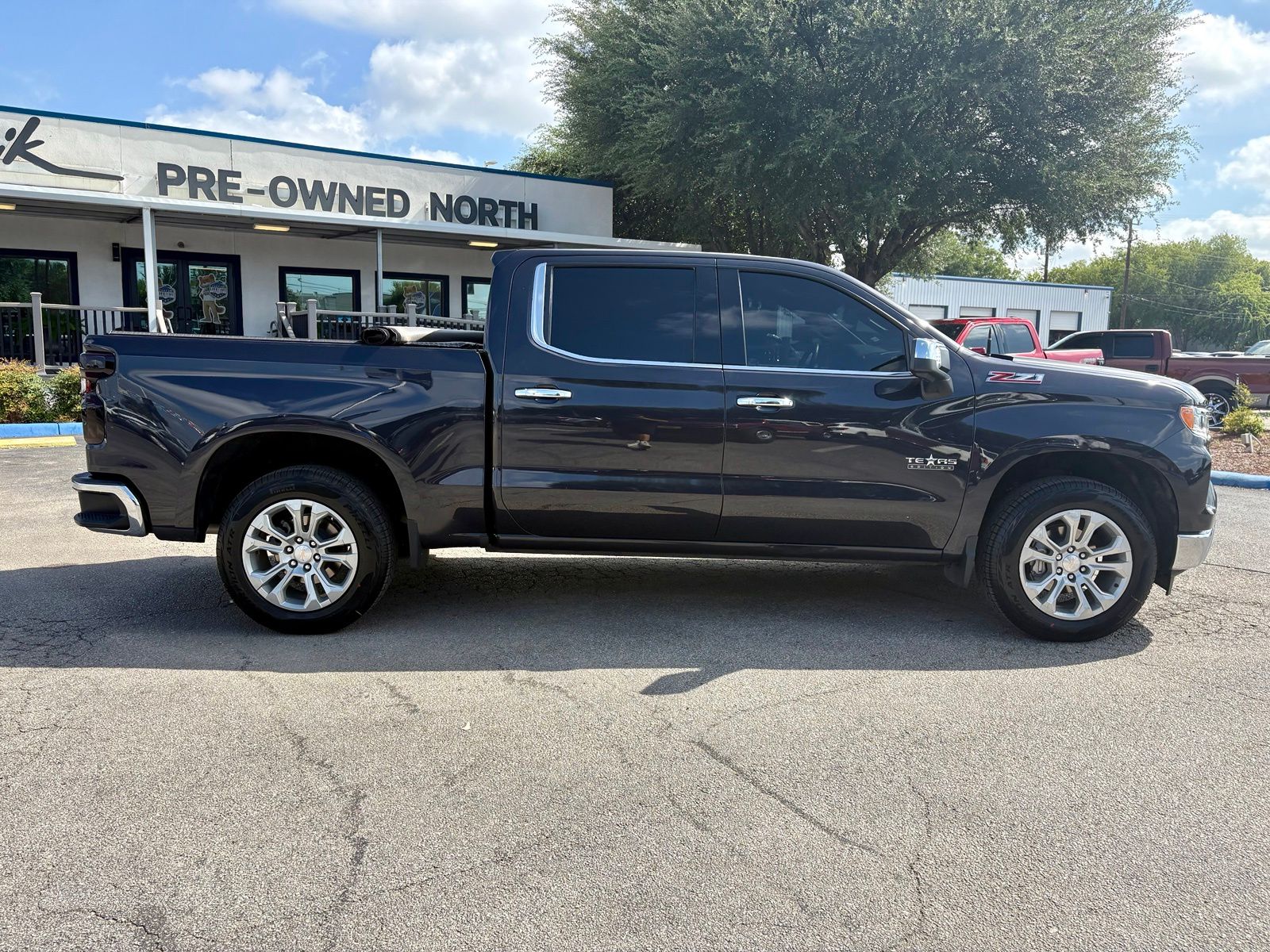 chevrolet silverado 1500 2024 3GCUDGED7RG436461 image chevrolet silverado 1500 2024 3GCUDGED7RG436461 image